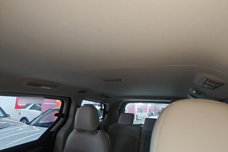 Used SAIC MAXUS G10 2016 2.0T Automatic Elite Edition Headliner