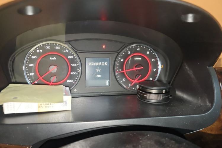 Used SAIC MAXUS G10 2016 2.0T Automatic Elite Edition Instrument Cluster