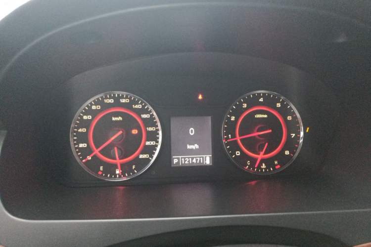 Used SAIC MAXUS G10 2016 2.0T Automatic Luxury Executive Edition Instrument Cluster