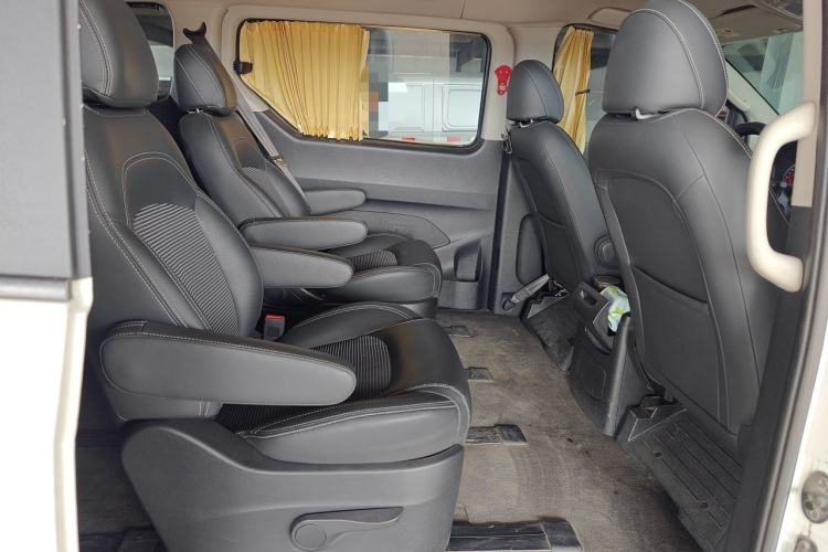 Used SAIC MAXUS G10 2016 1.9T Manual Elite Edition Diesel China V Standard Left Rear Seat
