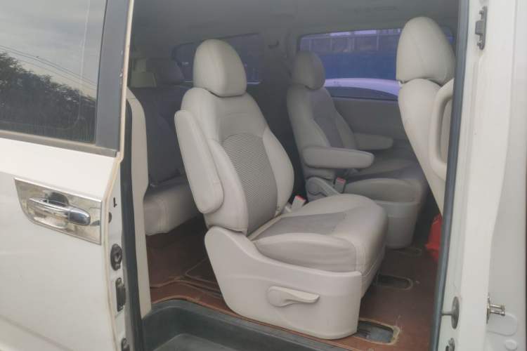 Used SAIC MAXUS G10 2016 2.4L Manual Elite Edition Left Rear Seat