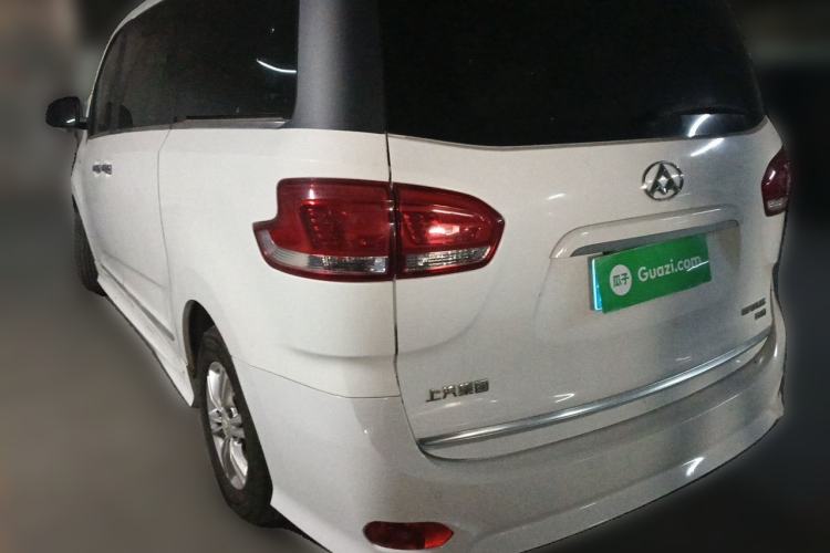 Used SAIC MAXUS G10 2016 2.0T Automatic Executive Edition Rear Left 45 Deg