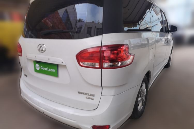 Used SAIC MAXUS G10 2016 2.4L Manual Elite Edition Rear Right 45 Deg