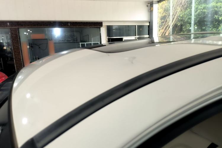 Used SAIC MAXUS G10 2016 2.0T Automatic Luxury Edition Roof