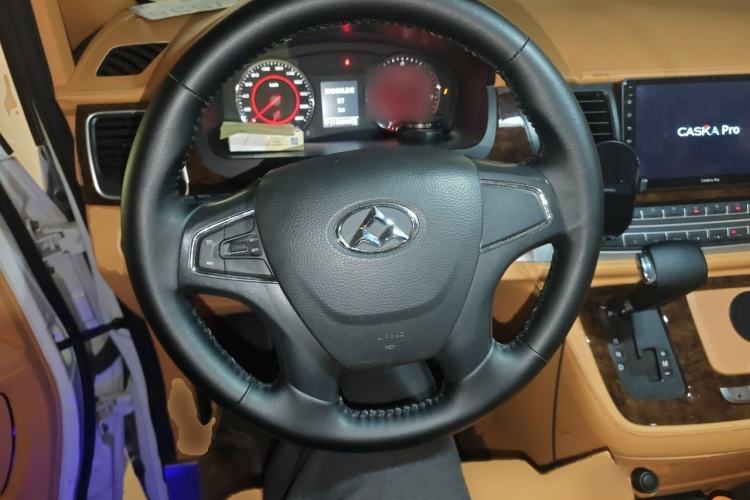 Used SAIC MAXUS G10 2016 2.0T Automatic Elite Edition Steering Wheel