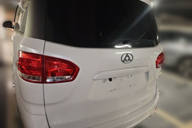 Used SAIC MAXUS G10 2016 2.0T Automatic Elite Edition Trunk
