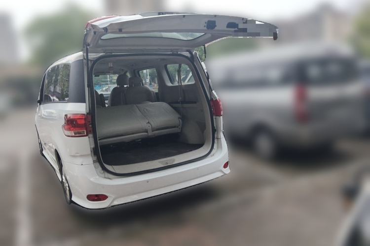 Used SAIC MAXUS G10 2016 2.0T Automatic Elite Edition Trunk