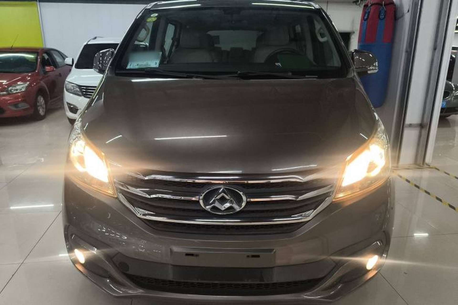 Used SAIC MAXUS G10 2016 2.4L Manual Elite Edition Exterior 1