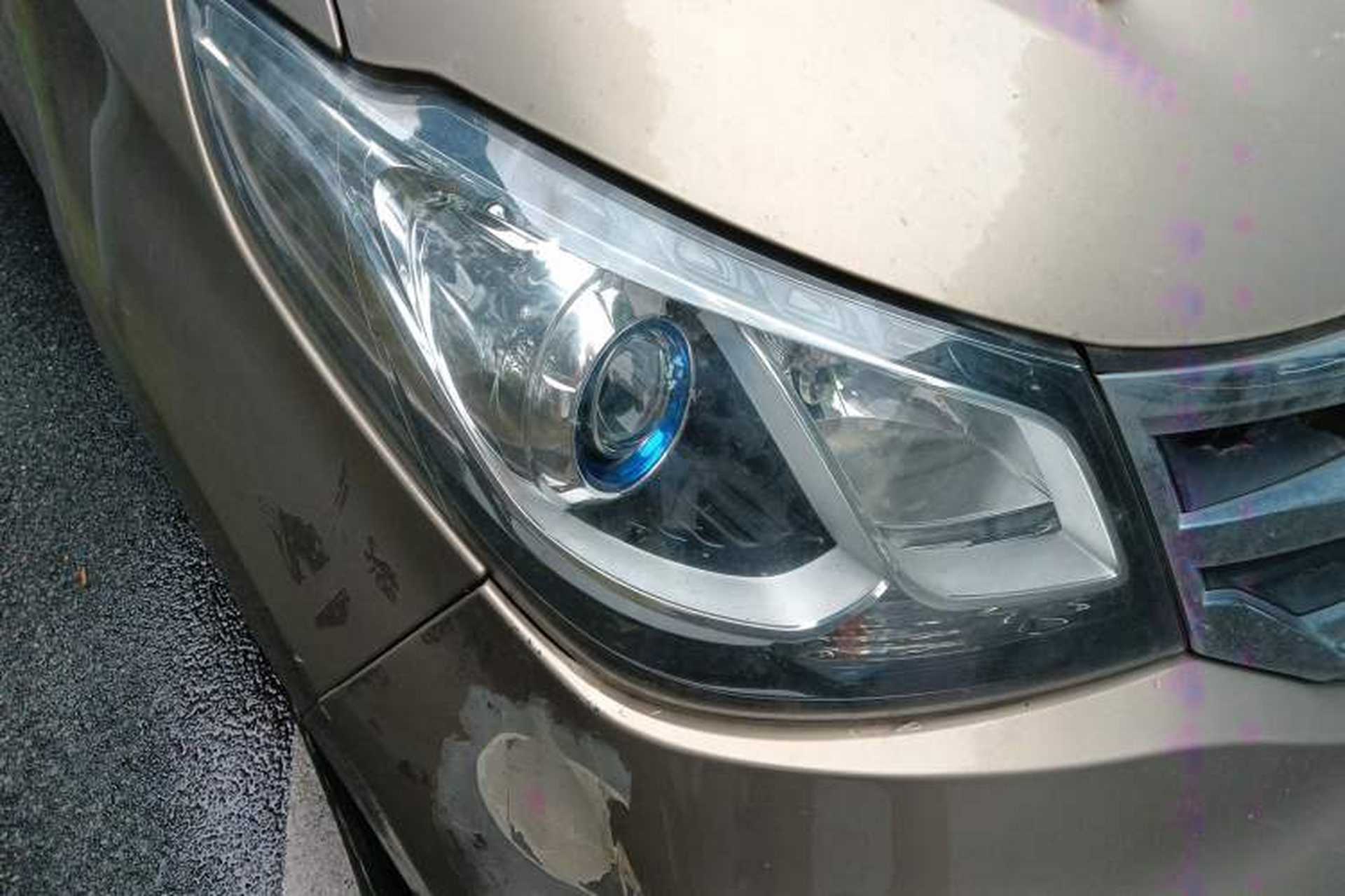 Used SAIC MAXUS G10 2016 2.4L Manual Elite Edition Exterior 1