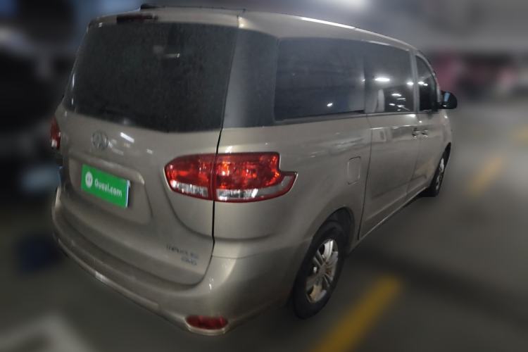 Used SAIC MAXUS G10 2016 2.0T Automatic Elite Edition Exterior 5