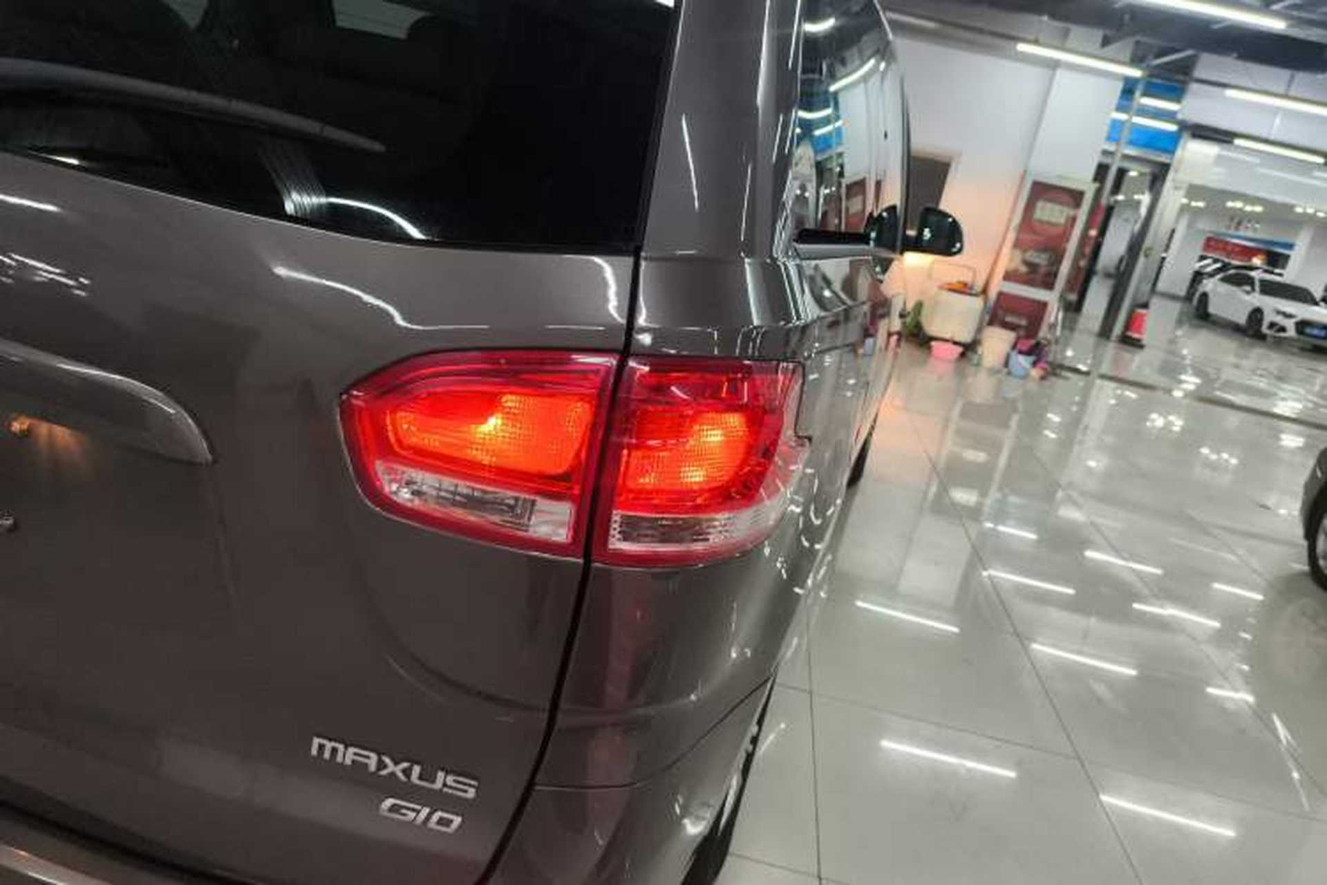 Used SAIC MAXUS G10 2016 2.4L Manual Elite Edition Exterior 6