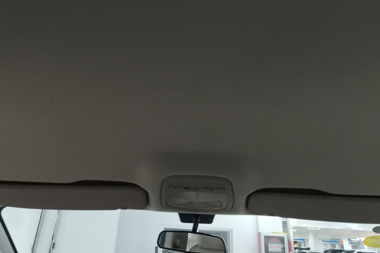 Used SAIC MAXUS G10 2016 2.4L Manual Elite Edition Headliner