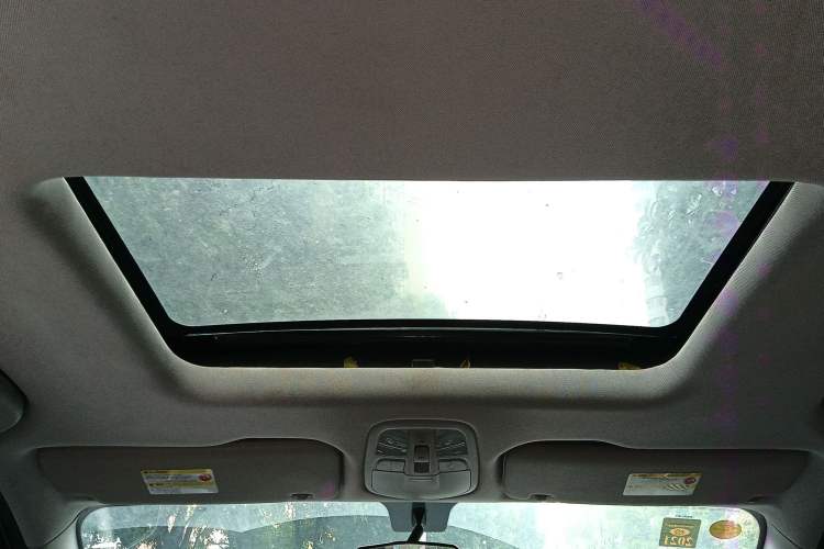 Used SAIC MAXUS G10 2016 2.4L Manual Elite Edition Headliner