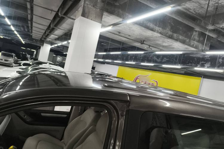 Used SAIC MAXUS G10 2016 2.4L Manual Elite Edition Roof