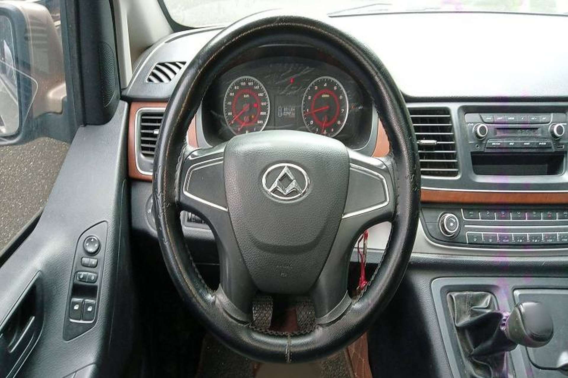 Used SAIC MAXUS G10 2016 2.4L Manual Elite Edition Steering Wheel
