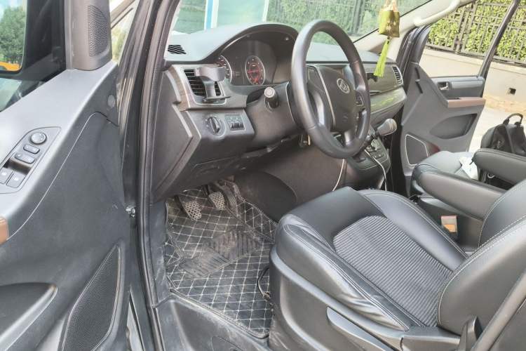 Used SAIC MAXUS G10  Driver Seat