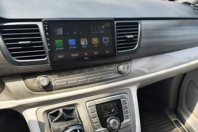 Used SAIC MAXUS G10 2018 PLUS 2.4L Manual Elite Edition Audio And AC Panel