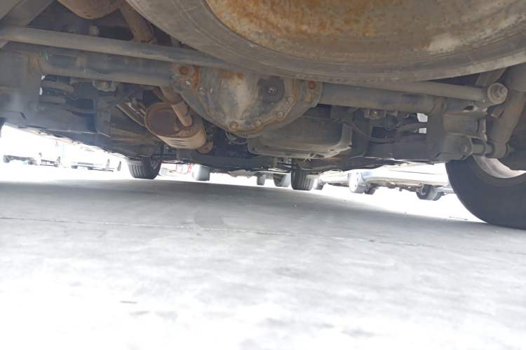 Used SAIC MAXUS G10 2018 PLUS 1.9T Automatic Elite Edition Diesel Chassis Rear