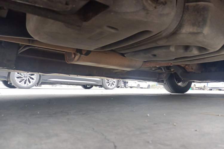 Used SAIC MAXUS G10 2018 PLUS 1.9T Automatic Elite Edition Diesel Chassis Rear Right