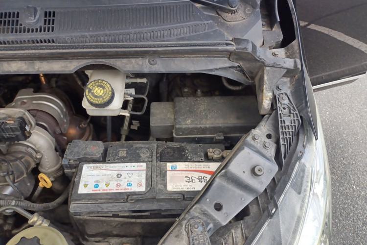 Used SAIC MAXUS G10 2018 PLUS 1.9T Automatic Elite Edition Diesel Engine Bay Left