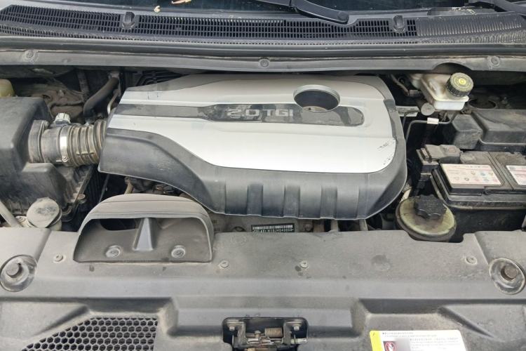 Used SAIC MAXUS G10 2018 PLUS 2.0T Automatic Luxury Executive Edition Engine Bay