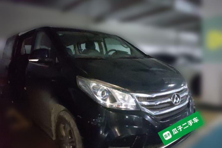 Used SAIC MAXUS G10 2018 PLUS 2.0T Automatic Elite Edition Front Right 45 Deg