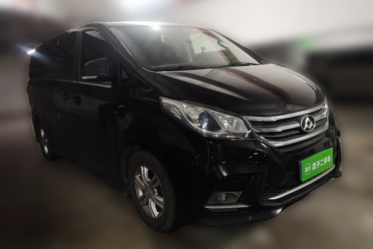 Used SAIC MAXUS G10 2018 PLUS 2.0T Automatic Elite Edition Front Right 45 Deg