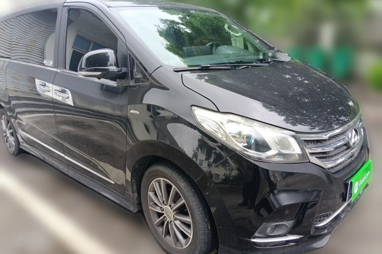 Used SAIC MAXUS G10 2018 PLUS 2.0T Automatic Luxury Executive Edition Front Right 45 Deg