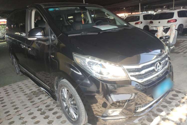 Used SAIC MAXUS G10 2018 PLUS 2.0T Automatic Luxury Executive Edition Front Right 45 Deg
