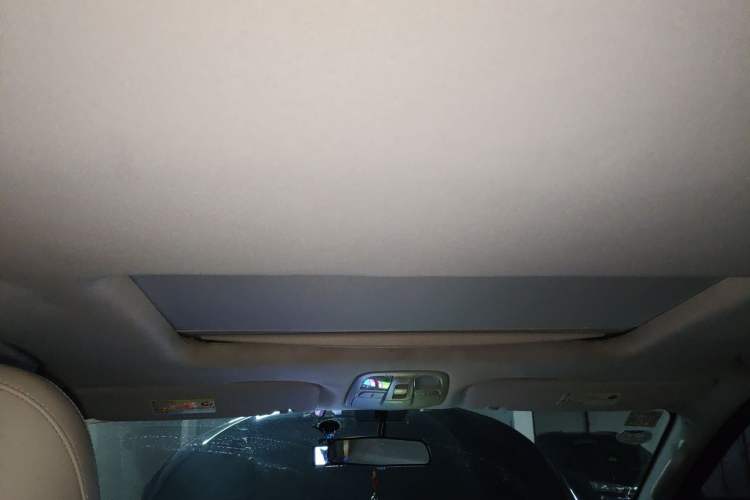 Used SAIC MAXUS G10 2018 PLUS 2.0T Manual Elite Edition Headliner