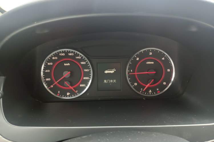 Used SAIC MAXUS G10 2018 PLUS 1.9T Automatic Elite Edition Diesel Instrument Cluster
