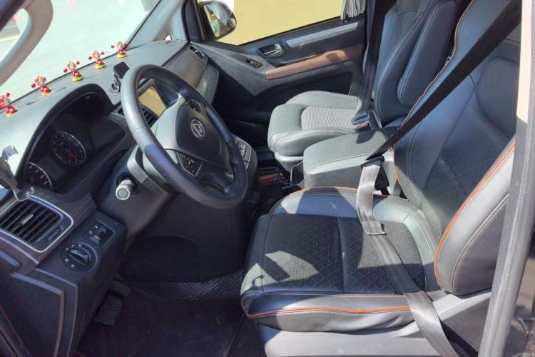Used SAIC MAXUS G10 2018 PLUS 2.0T Automatic Elite Edition Left Front Seat