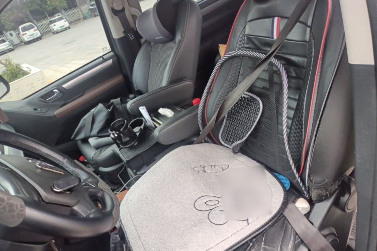 Used SAIC MAXUS G10 2018 PLUS 1.9T Automatic Elite Edition Diesel Left Front Seat