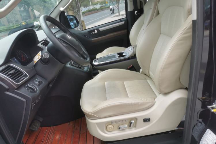 Used SAIC MAXUS G10 2018 PLUS 2.0T Automatic Elite Edition Left Front Seat