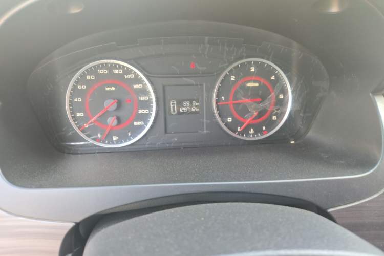 Used SAIC MAXUS G10 2018 PLUS 1.9T Manual Elite Edition Diesel Odometer Close Up