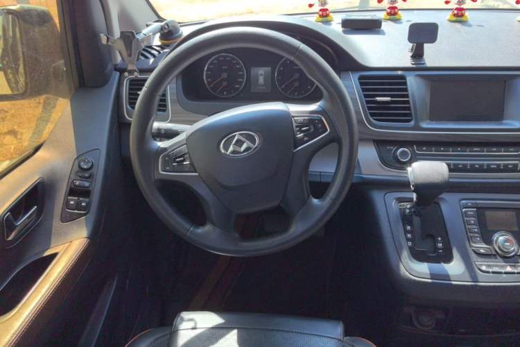 Used SAIC MAXUS G10 2018 PLUS 2.0T Automatic Elite Edition Steering Wheel