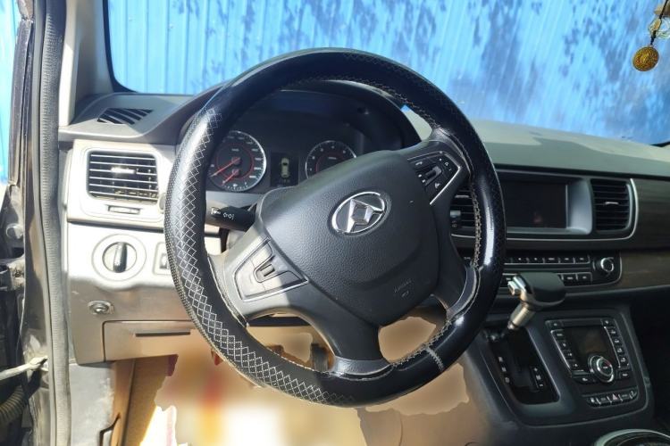 Used SAIC MAXUS G10 2018 PLUS 2.0T Automatic Elite Edition Steering Wheel