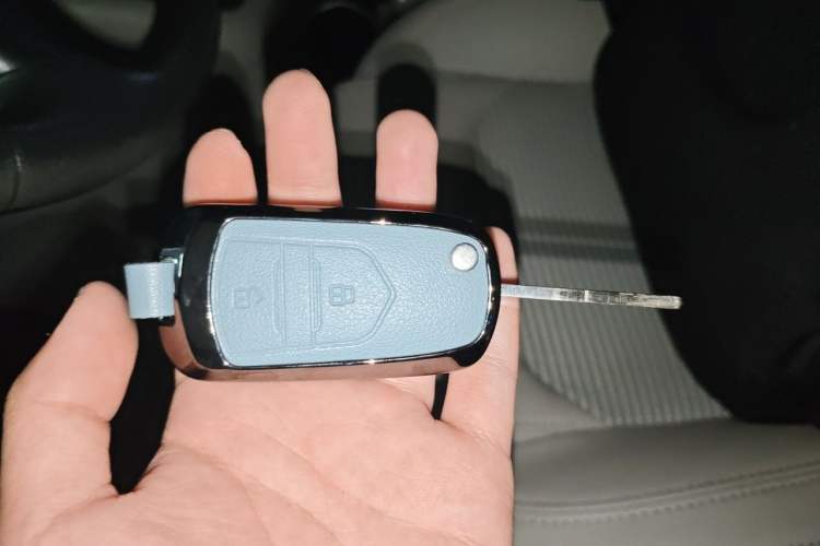 Used SAIC MAXUS G10 2018 PLUS 2.0T Manual Elite Edition Vehicle Key