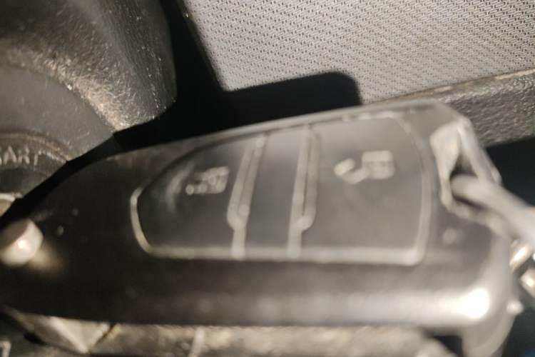 Used SAIC MAXUS G10 2018 PLUS 2.0T Automatic Elite Edition Vehicle Key
