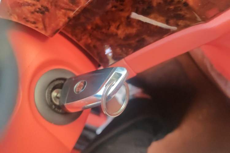 Used SAIC MAXUS G10 2018 PLUS 2.0T Automatic Elite Edition Vehicle Key