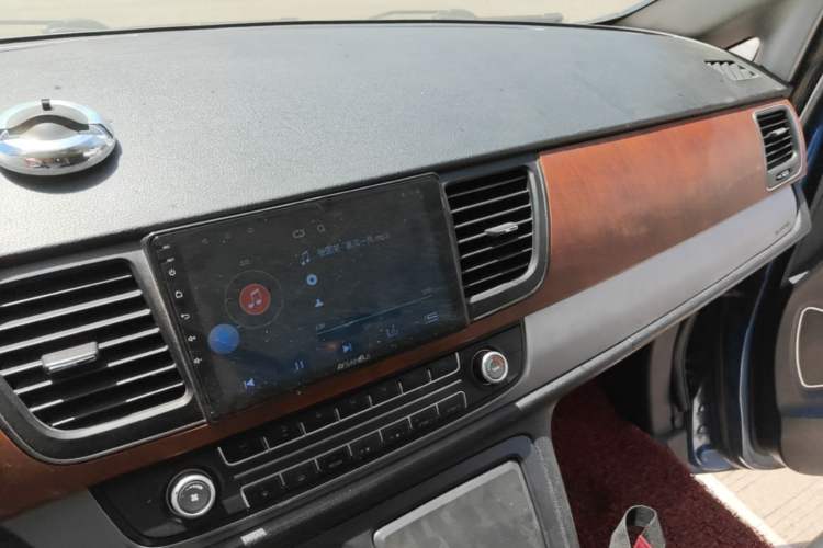 Used SAIC MAXUS G10 2018 PLUS 1.9T Manual Elite Edition Diesel Audio And AC Panel