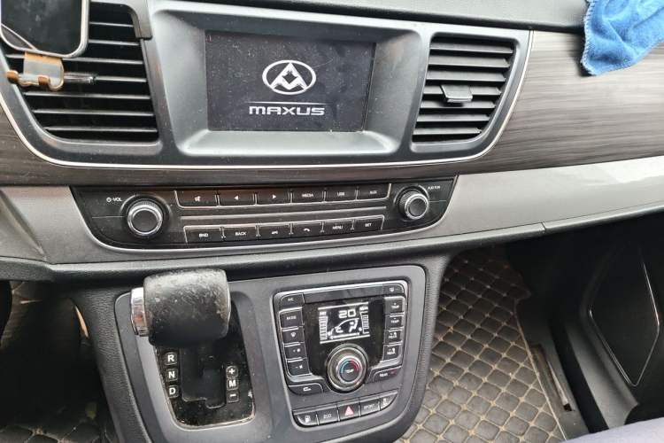 Used SAIC MAXUS G10 2018 PLUS 2.0T Automatic Elite Edition Audio And AC Panel