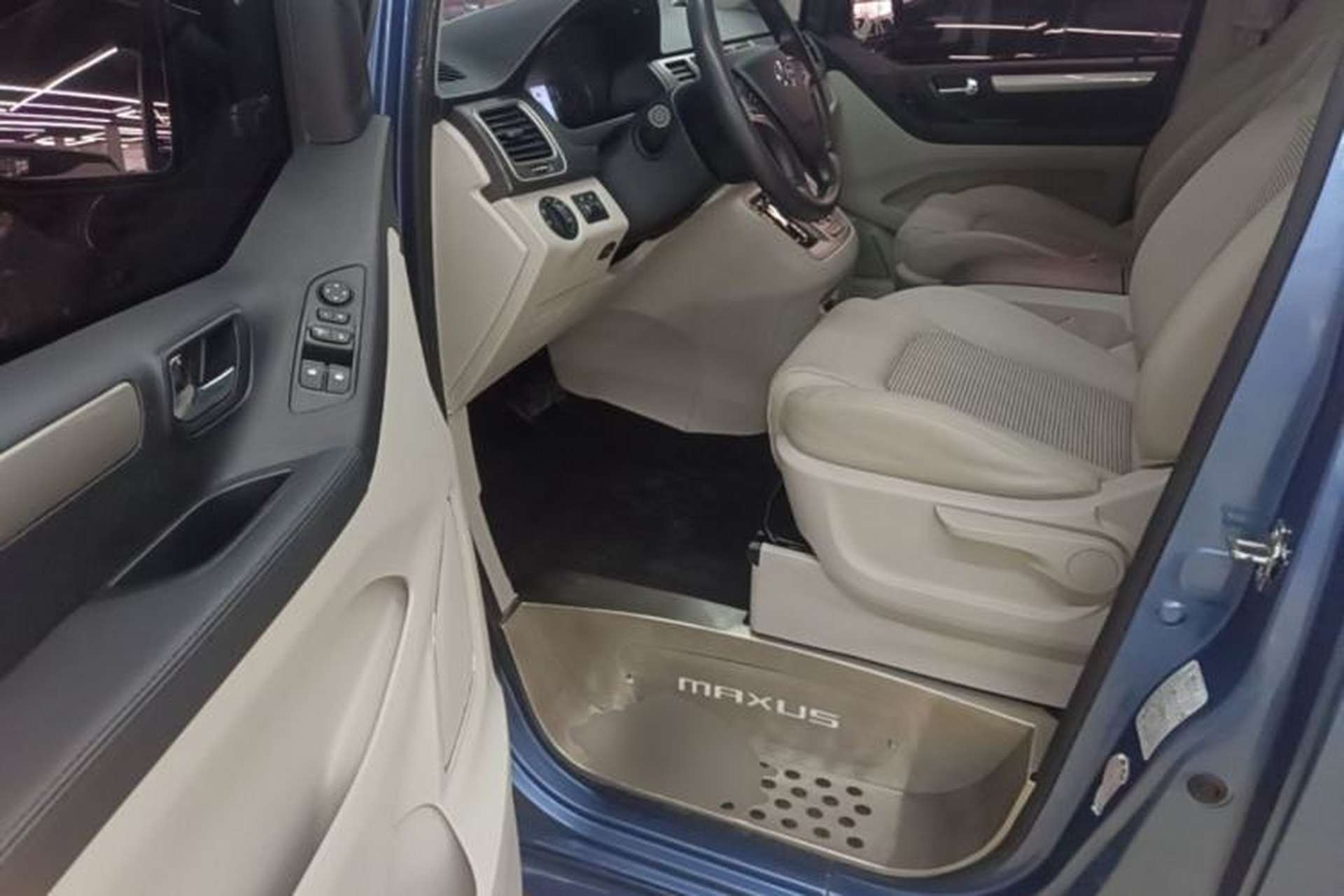 Used SAIC MAXUS G10 2018 PLUS 2.0T Automatic Elite Edition Driver Seat
