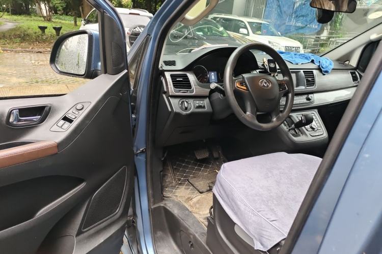 Used SAIC MAXUS G10 2018 PLUS 2.0T Automatic Elite Edition Driver Seat