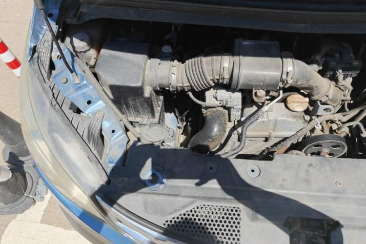 Used SAIC MAXUS G10 2018 PLUS 1.9T Manual Elite Edition Diesel Engine Bay Right