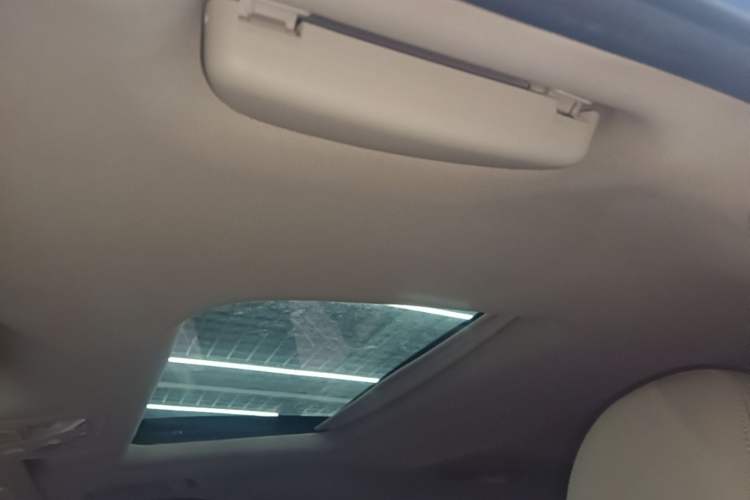 Used SAIC MAXUS G10 2018 PLUS 2.0T Automatic Elite Edition Headliner