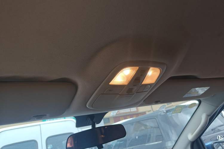 Used SAIC MAXUS G10 2018 PLUS 2.0T Automatic Elite Edition Headliner