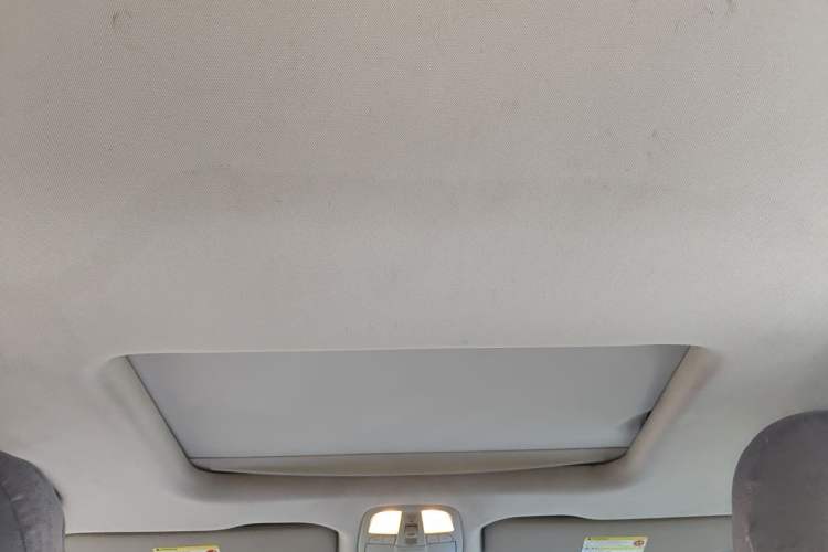 Used SAIC MAXUS G10 2018 PLUS 2.0T Automatic Elite Edition Headliner