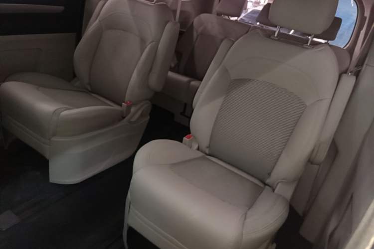 Used SAIC MAXUS G10 2018 PLUS 2.0T Automatic Elite Edition Left Rear Seat