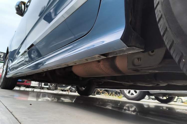 Used SAIC MAXUS G10 2018 PLUS 2.0T Automatic Elite Edition Left Side Sill